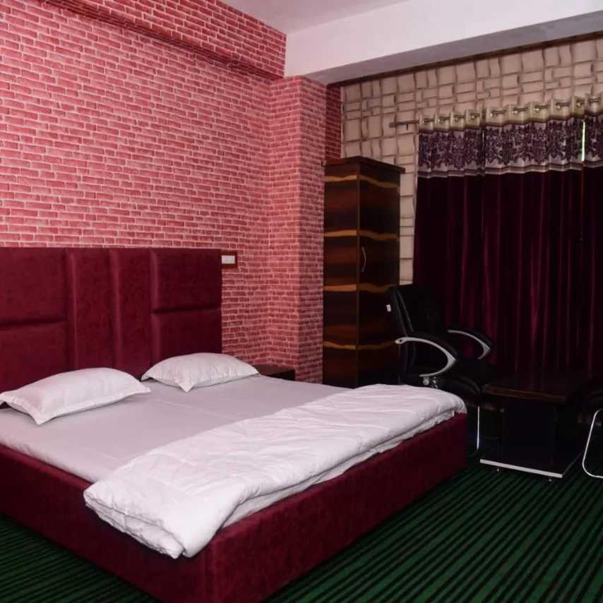 Hotel O Graceland Srīnagar Exteriér fotografie